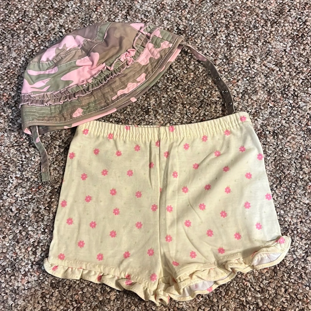 Bundle of 2 Baby’s Clothing
